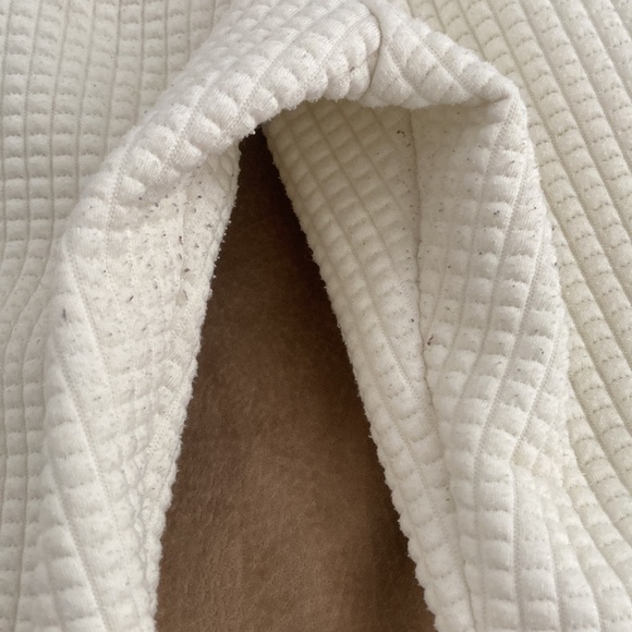 2/$30 Cream Quilted Textured Sweatpants - My Mum Made It - Picture 9 of 9